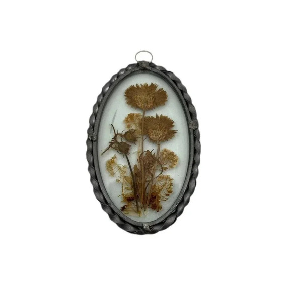 Lasting Impressions Real Pressed Flowers in Glass w/ Oval Metal Frame Suncatcher - Picture 1 of 3